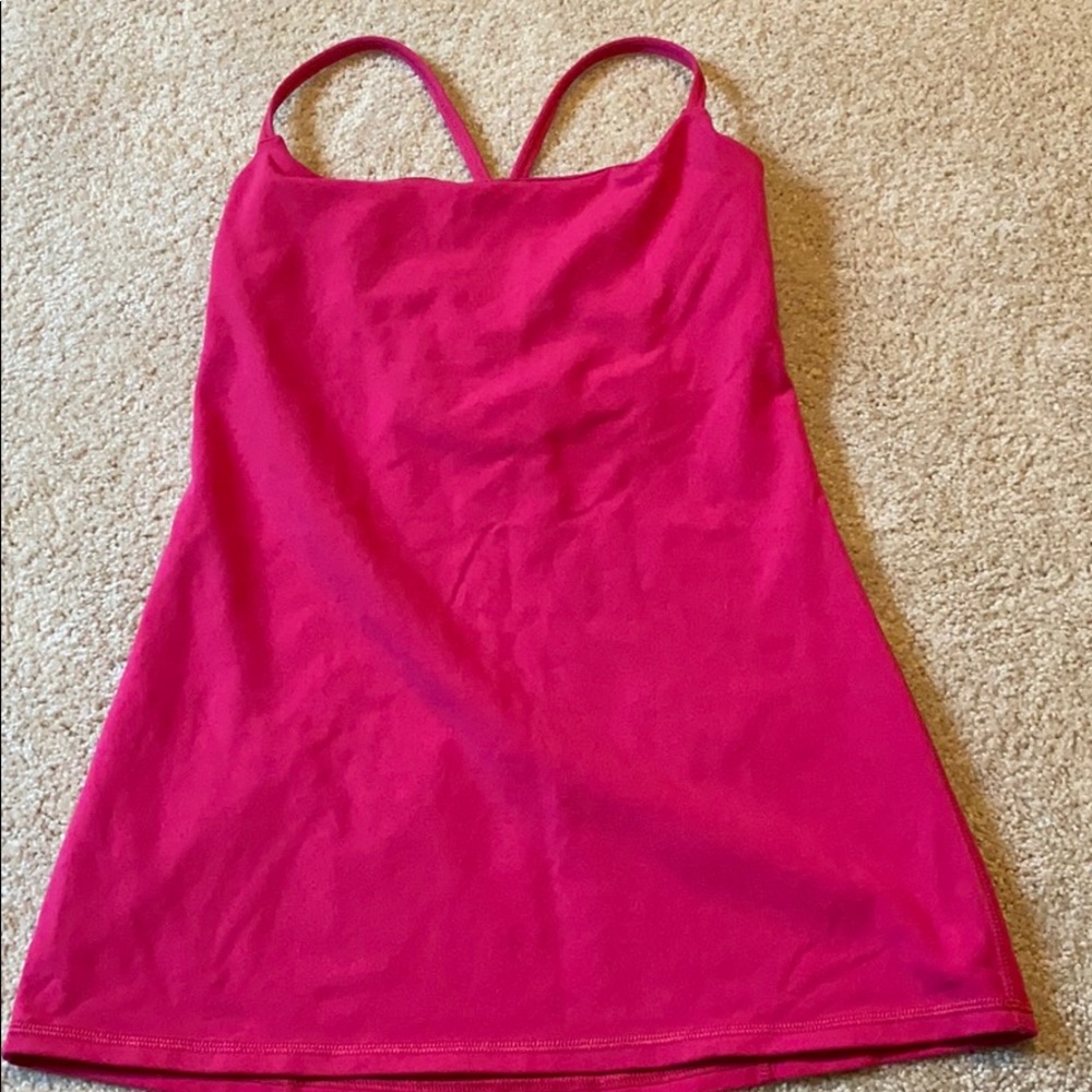 Lululemon tank